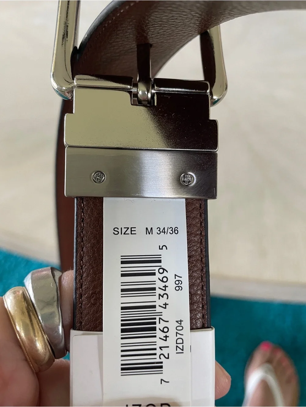 NWT Izod Black and Brown Reversible Leather Men’s Belt - Size M 34/36”